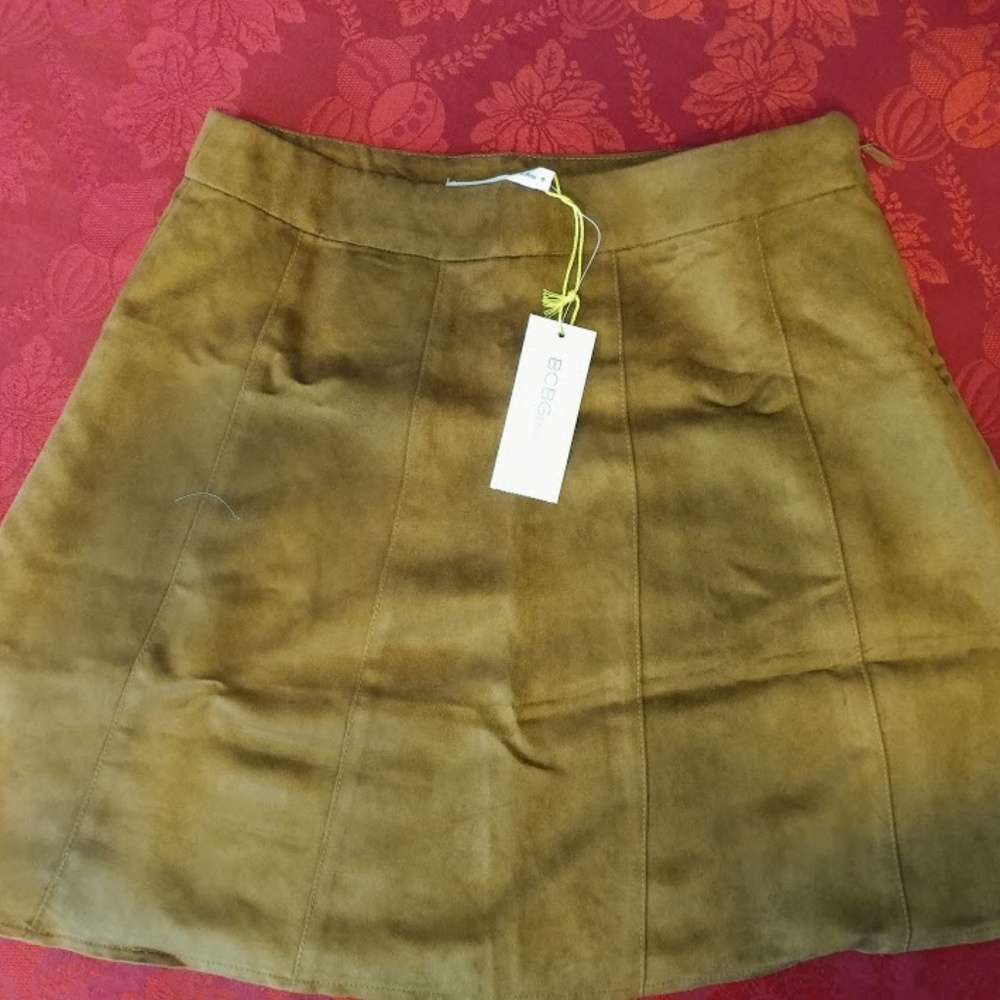 NWT BCBGeneration Faux Suede Seamed A-line Skirt - Picture 2 of 6